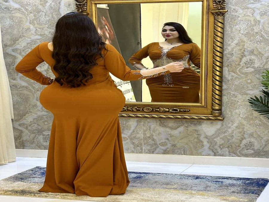 فستان استرتش كريب شك