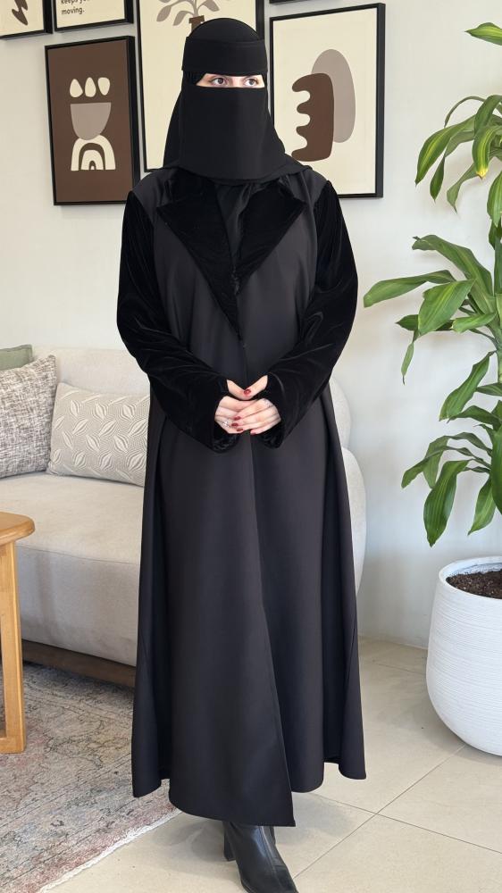 عباية شجون