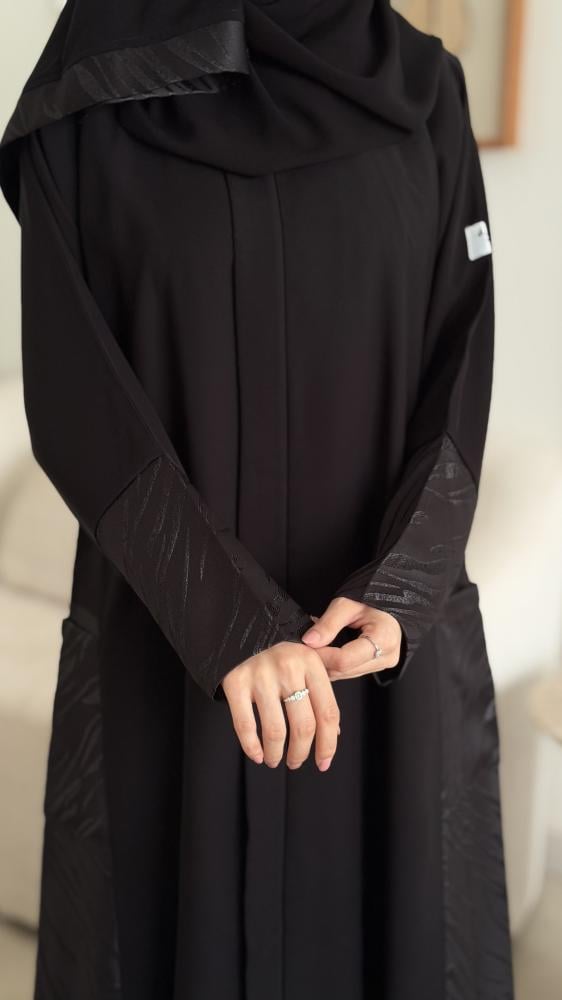 عباية غيوض بسحاب مخفي وجيوب