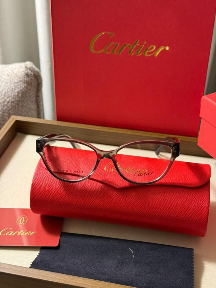 نظارة cartier - اطار شفاف عدسة شفاف