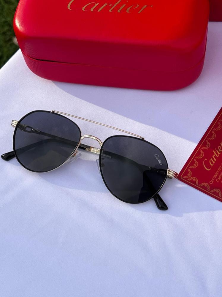 نظارة Cartier ملون