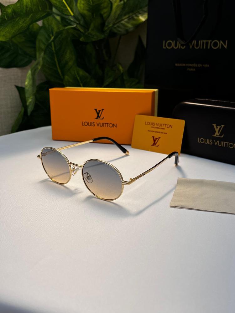 نظارة LOUIS VUITTON - ملون