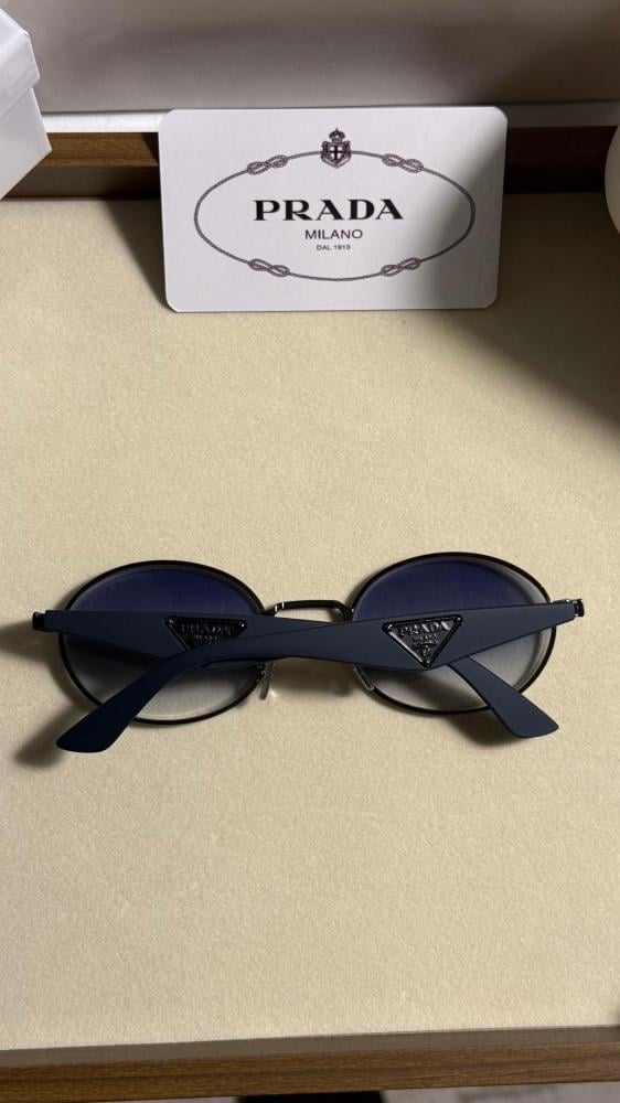 نظارة PRADA ـ ثلاث الوان