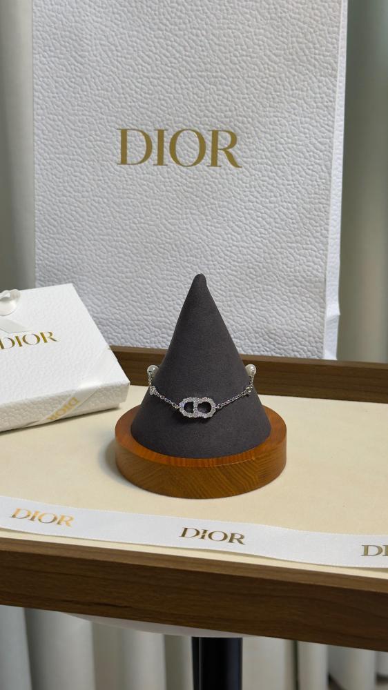 اسواره Dior ذهبي لونين ( ذهبي - فضي )