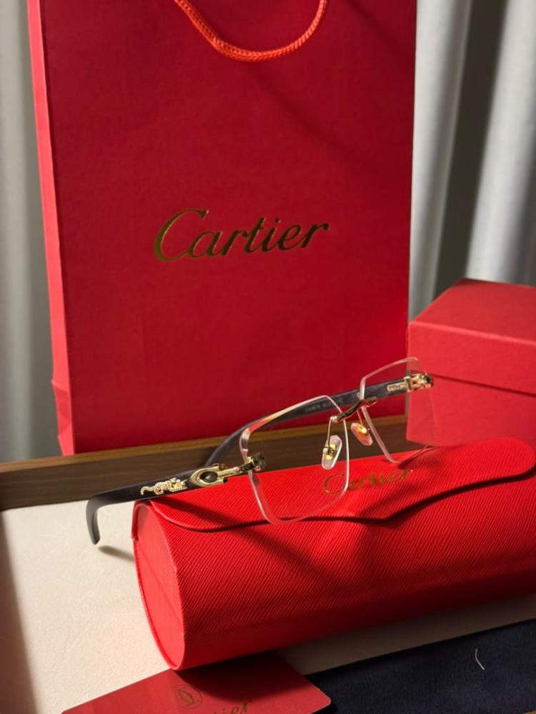 نظارة cartier - اطار اسود عدسة شفاف
