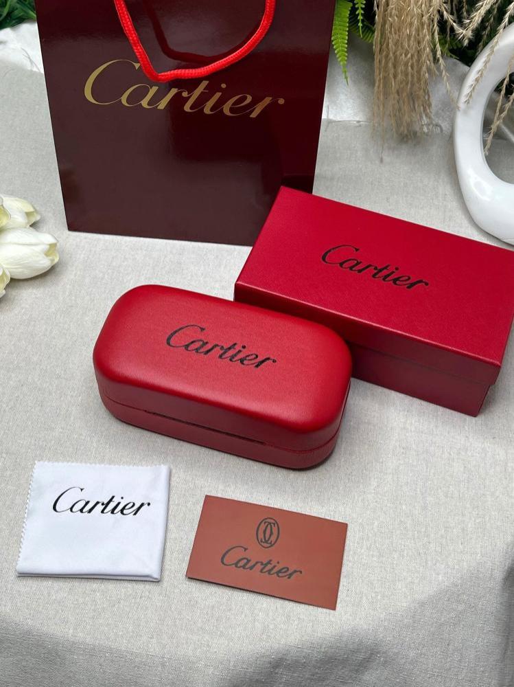 نظارة Cartier اطار ذهبي عدسه شفافه