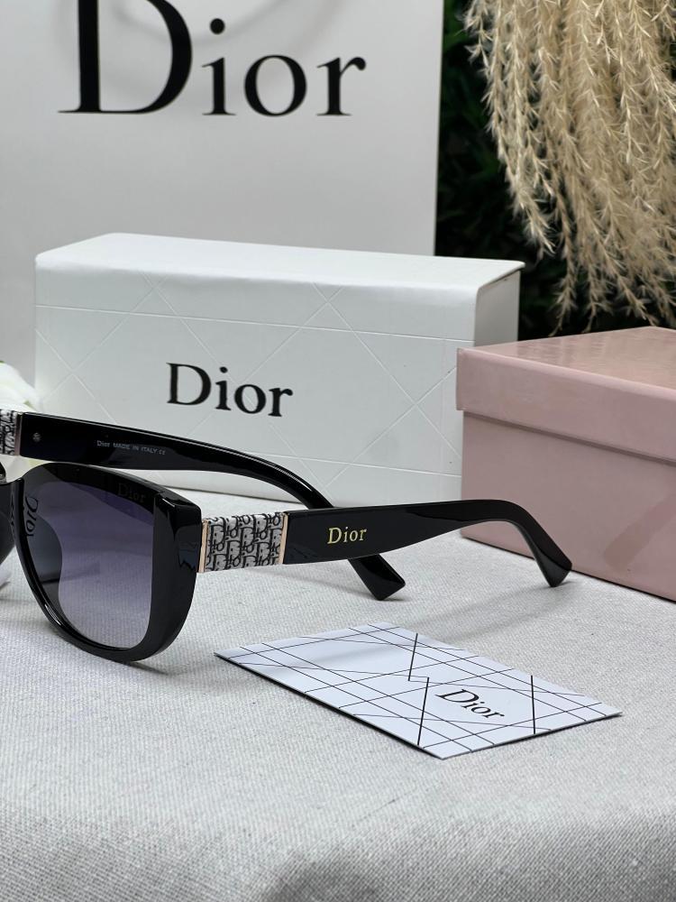 نظارة Dior