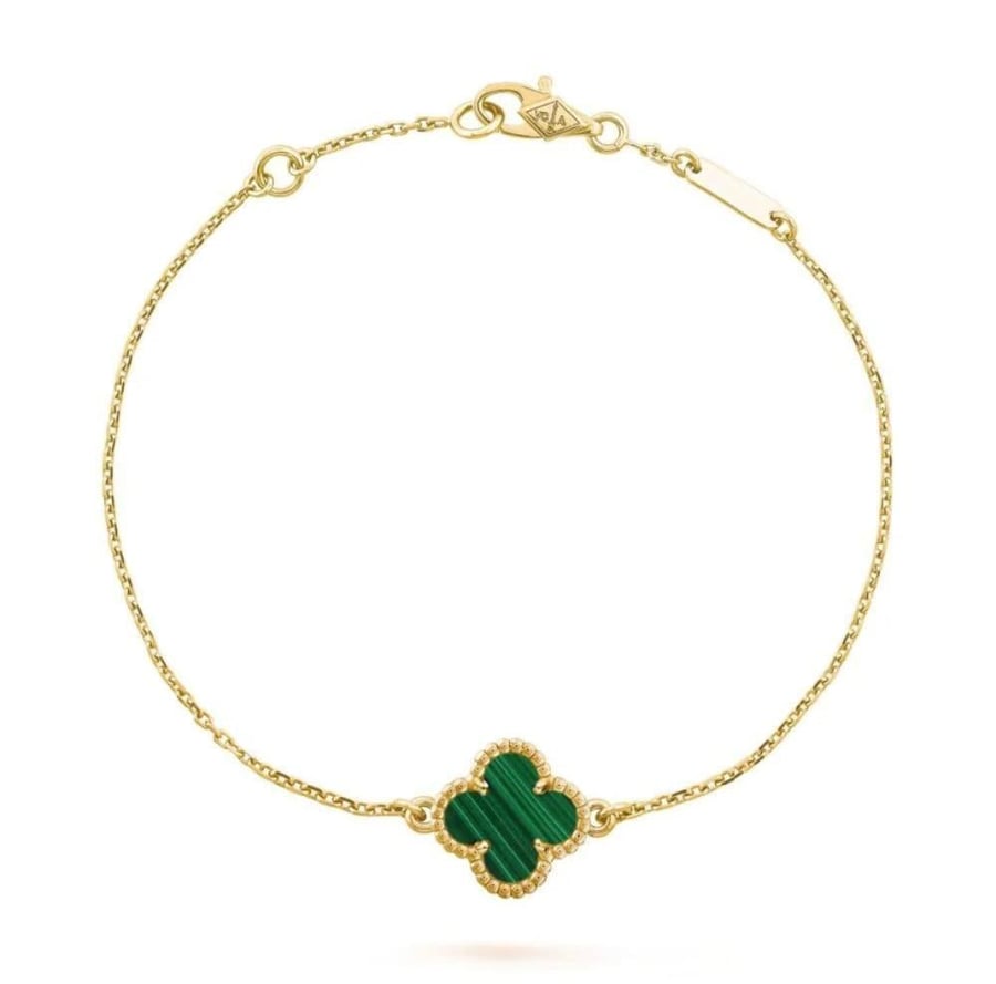 إسوارة Van Cleef Arpels إسوارة Van Cleef Arpels إسوارة Van cleef ذهبي صغير