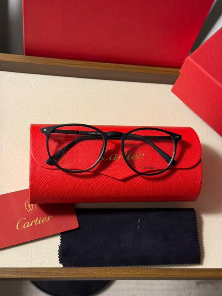 نظارة cartier - اطار اسود عدسة شفاف