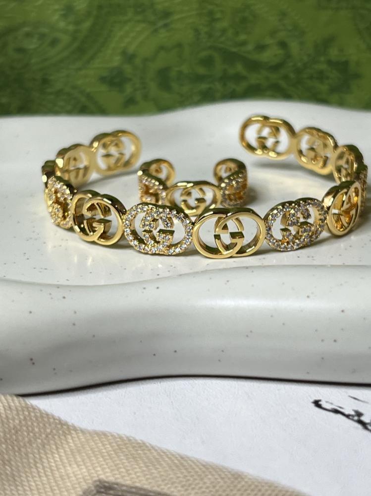 اسوارة + خاتم GUCCI ذهبي