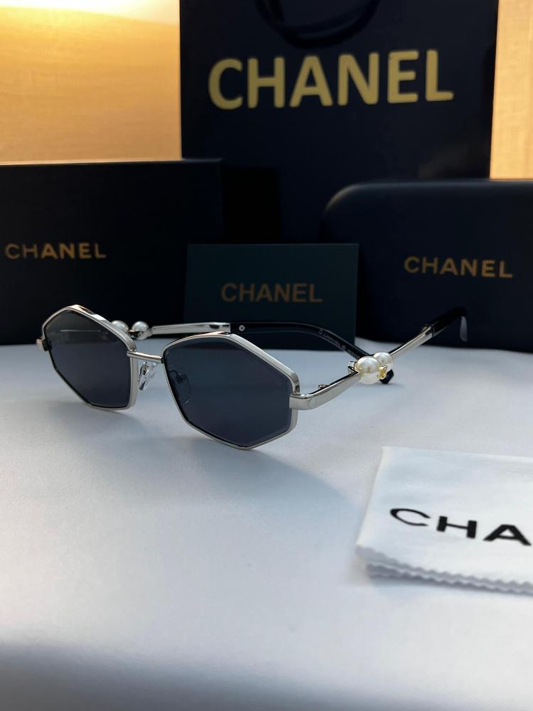 نظارة Chanel - لونين