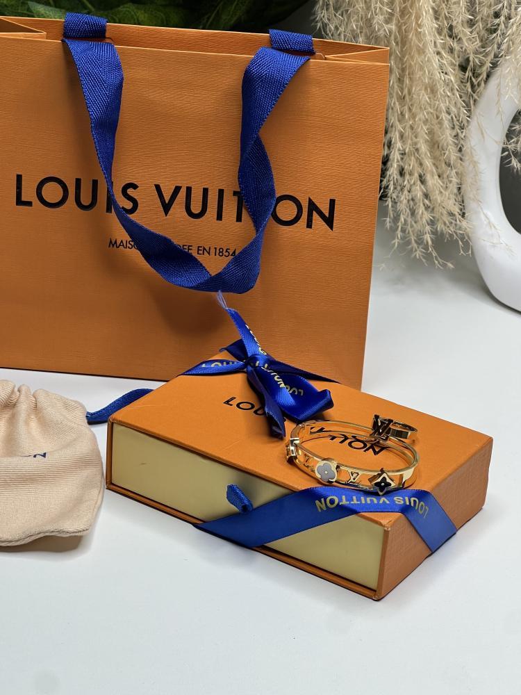 خاتم LOUIS VUITTON - اسورة + خاتم (مقاس 14 )