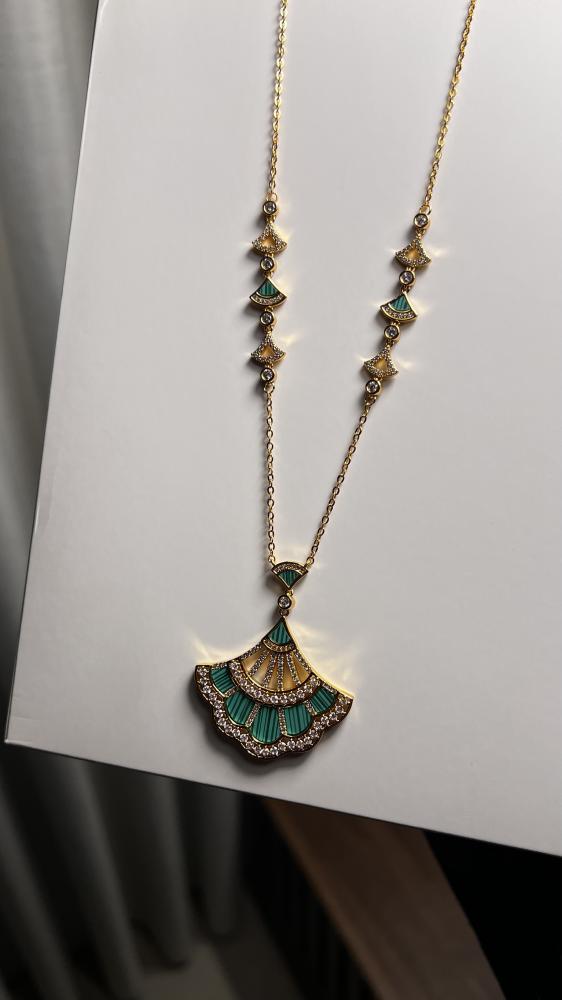 سلسال BVLGARI الماسي -