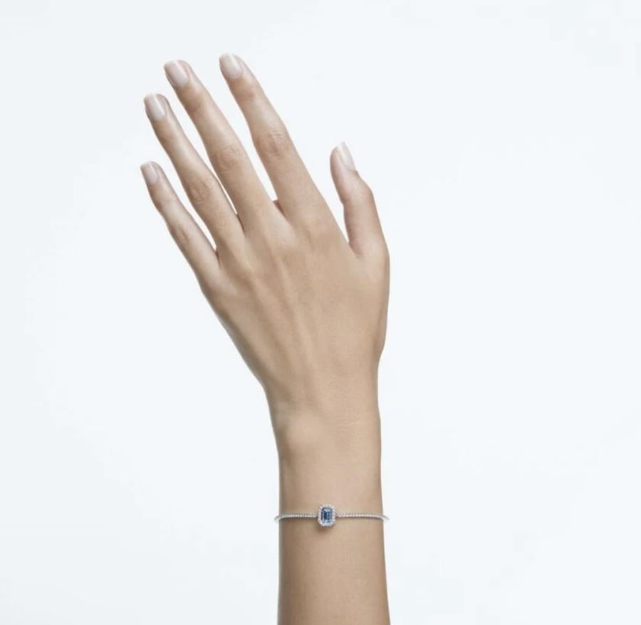 إسوارة SWAROVSKI - اسوارة ميلينا سوارفيسكي فضي - كرستالة زرقاء