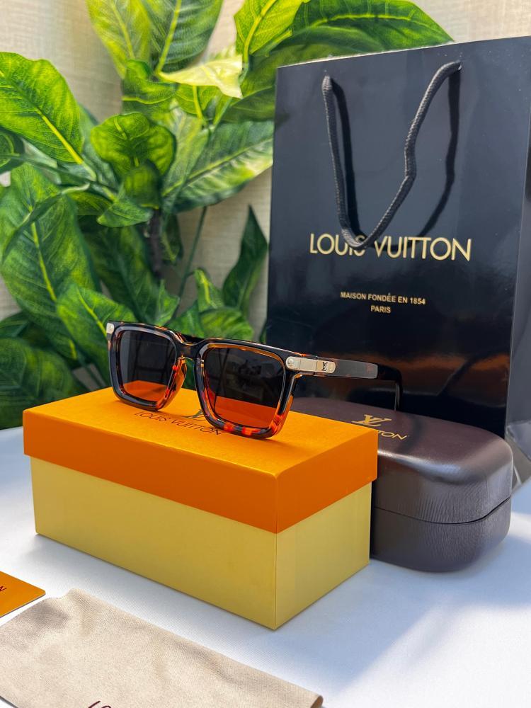 نظارة LOUIS VUITTON - أطار تايقر عدسة بني