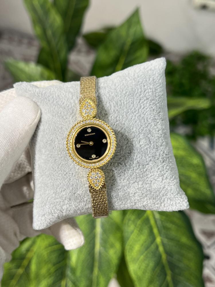 ساعة BOUCHERON ساعة BOUCHERON ساعة بوشرون نسائي