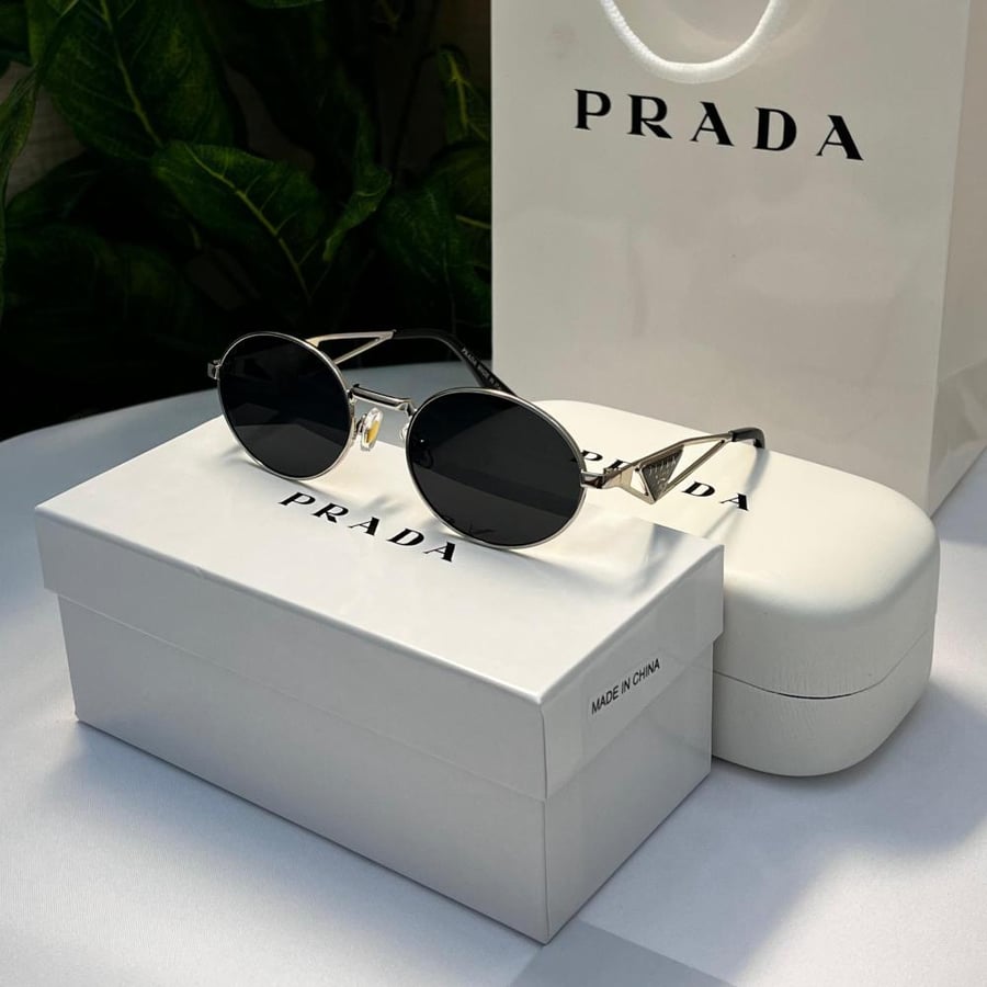 نظارة PRADA - إطار فضي - عدسة أسود