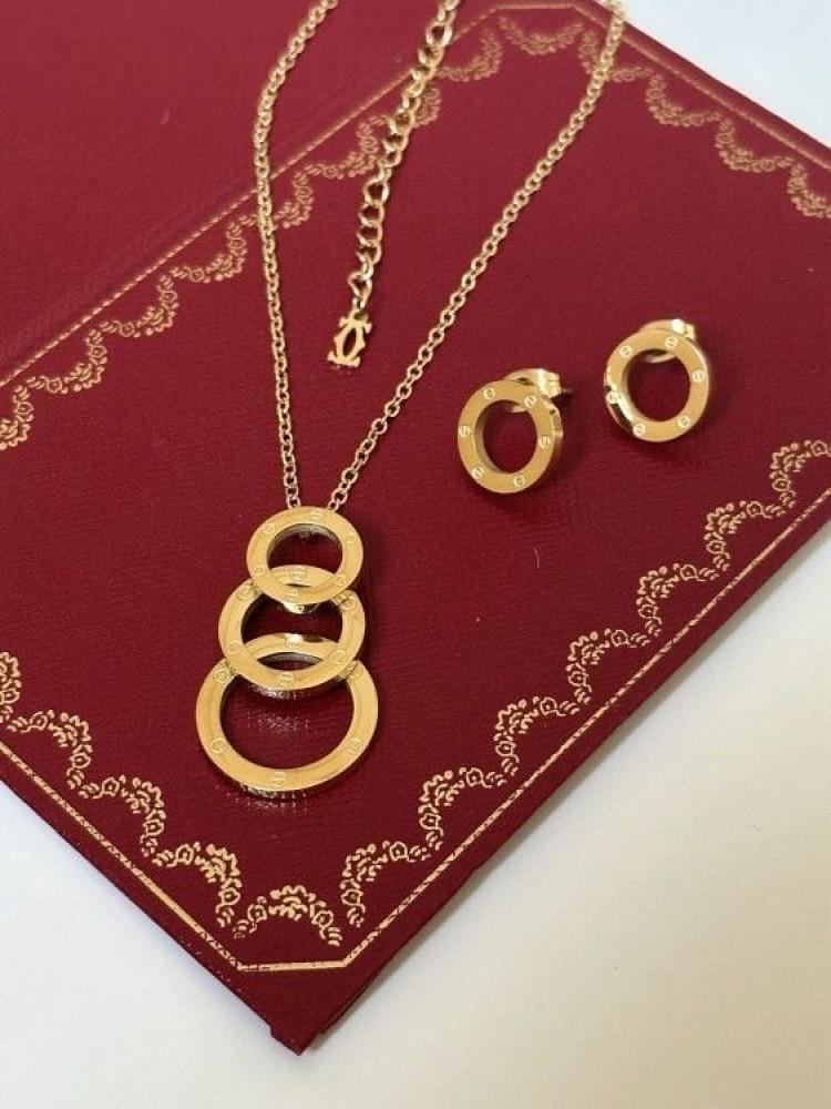 سلسال Cartier الثلاثي معدن ذهبي
