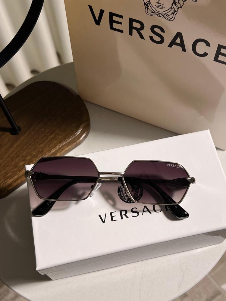 نظارة versace- اطار اسود - عدسه بني مدرج