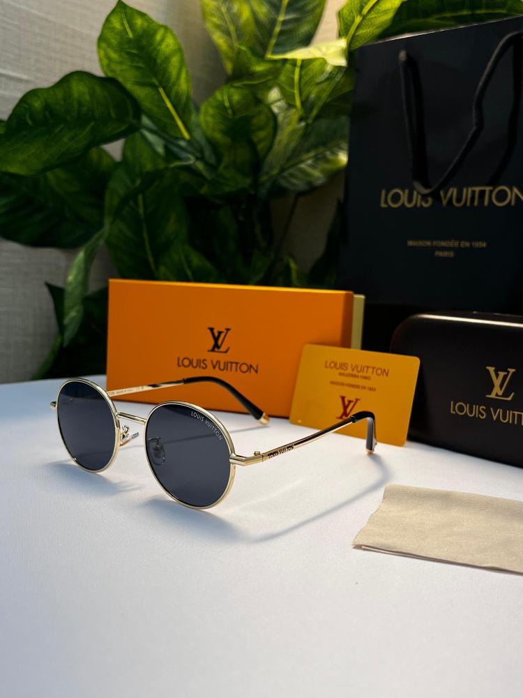 نظارة LOUIS VUITTON - ملون