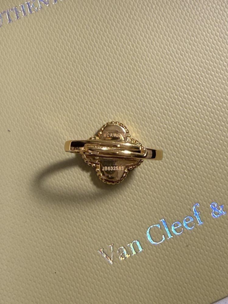 خاتم Van Cleef & Arpels - خاتم Van cleef ذهبي - صدفي