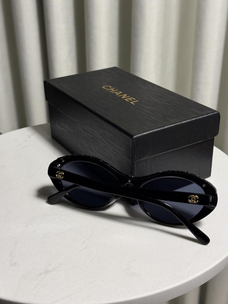 نظارة CHANEL نظارة CHANEL الهبة