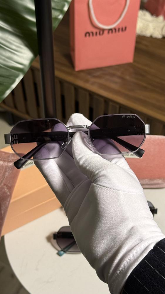 نظارة miu miu (ملون) تيفاني