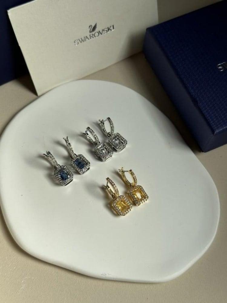 حلق SWAROVSKI ( اصفر- ازرق - فضي )