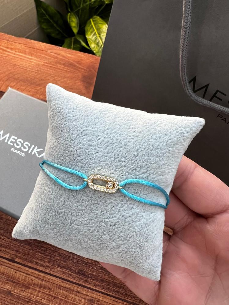 أسوارة MESSIKA خيط ملون ذهبي
