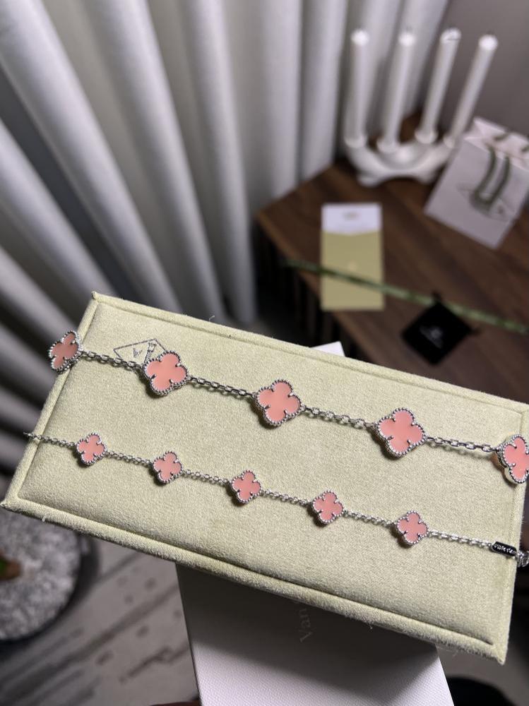 إسوارة Van Cleef & Arpels - إسوارة Van cleef فضي - كبير + مني