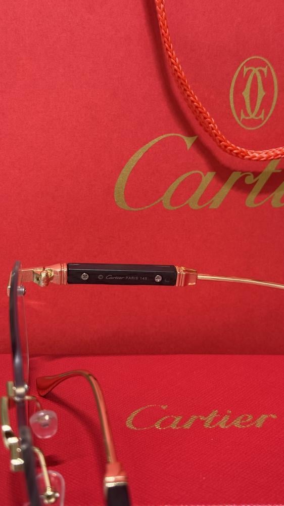 نظارة Cartier شمسيه - ملون
