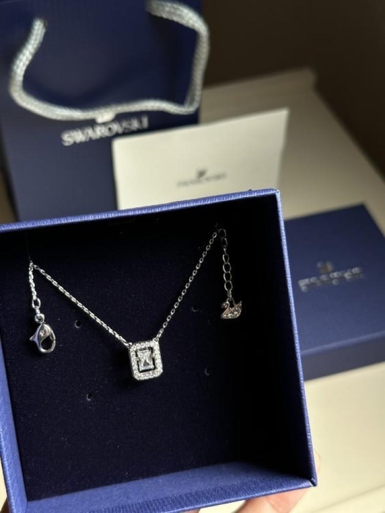 سلسال SWAROVSKI - سلسال سوارفيسكي (ميلينا ) فضي