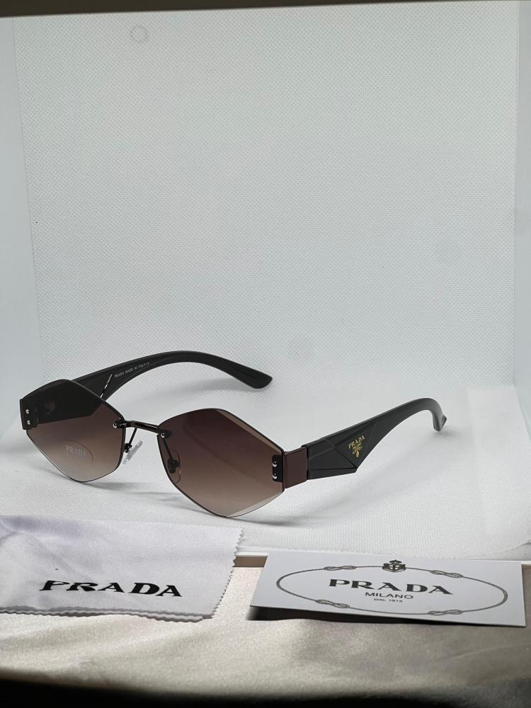 نظارة PRADA نظارة PRADA