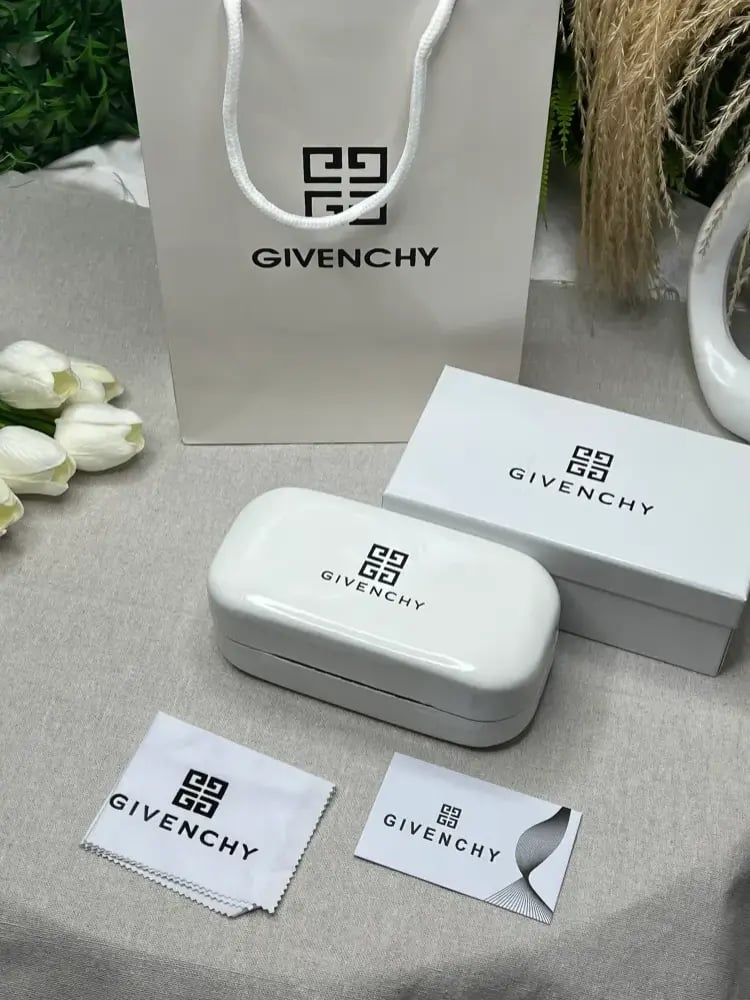 نظارة GIVENCHY - ملون