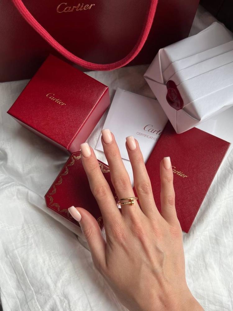 خاتم Cartier المسمار الماسي ذهبي