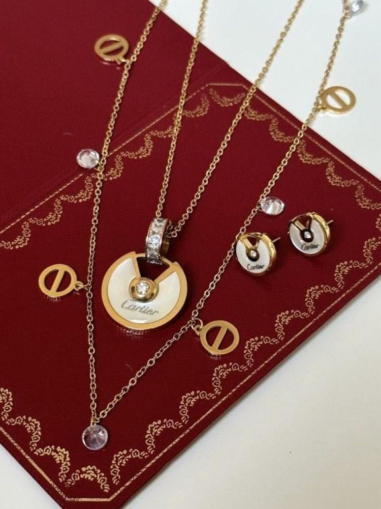سلسال Cartier سلسال Cartier ذهبي صدفي
