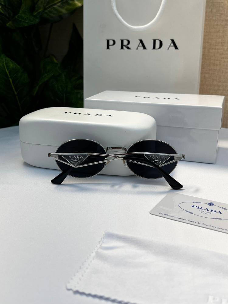 نظارة PRADA - إطار فضي - عدسة أسود