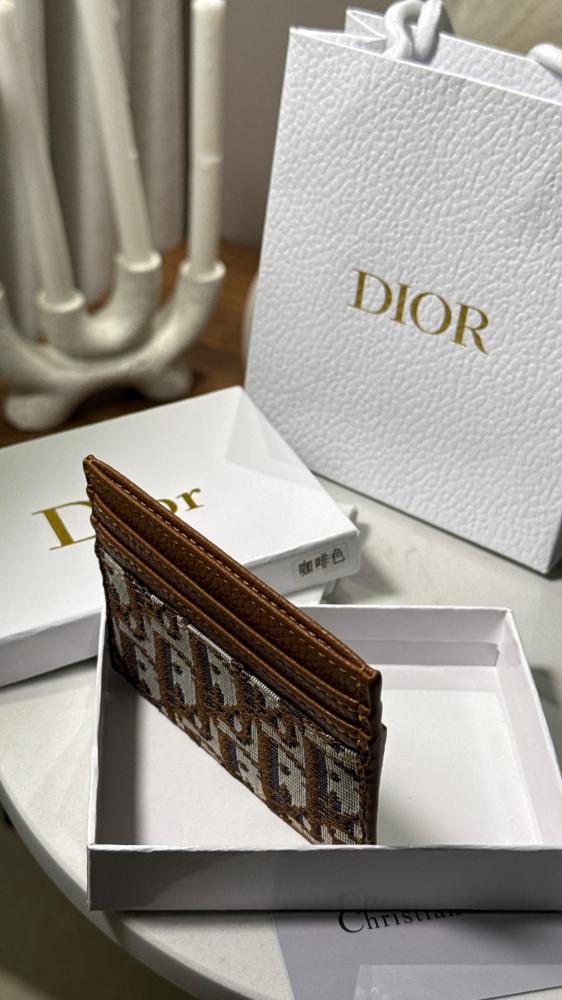 محافظ جيب  - Dior