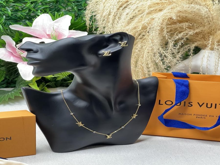 طقم إكسسوارات LOUIS VUITTON - طقم لويس فيتون