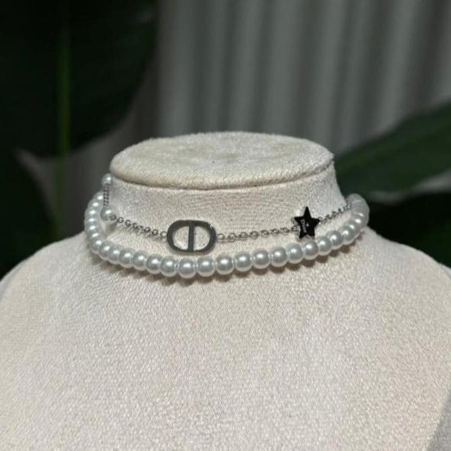 إسوارة Christian Dior بلؤلؤ ( ذهبي-فضي )