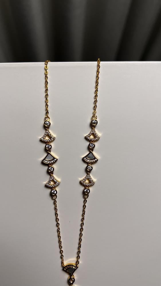 سلسال BVLGARI الماسي -لؤلؤي