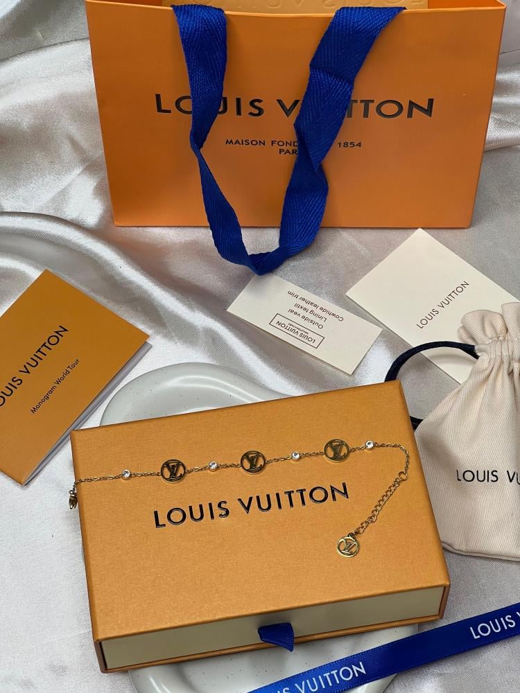 إسوارة LOUIS VUITTON معدن ذهبي صدفي