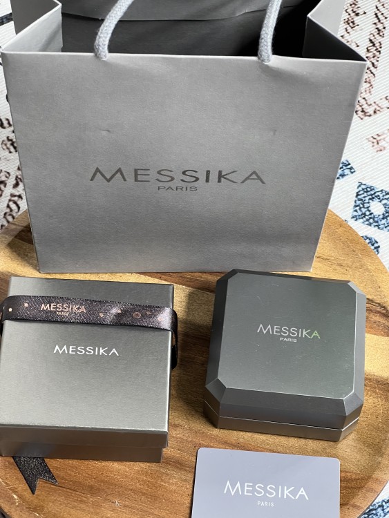 ملحقات MESSIKA ماستر