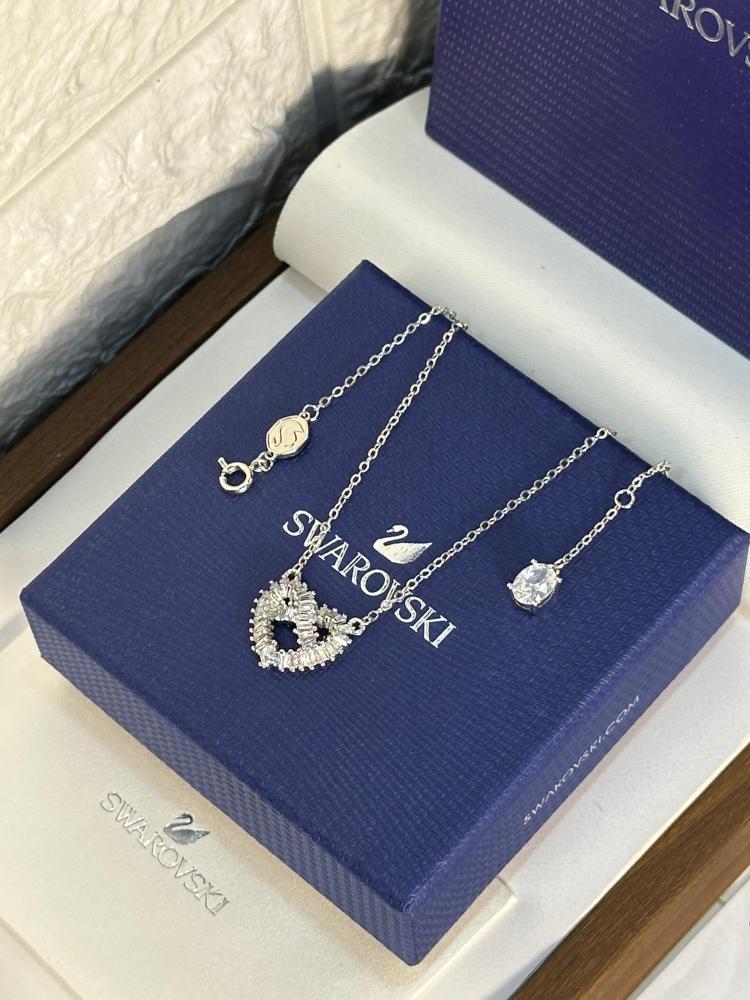 سلسال SWAROVSKI - سلسال سوارفيسكي فضي كريستالة فضي