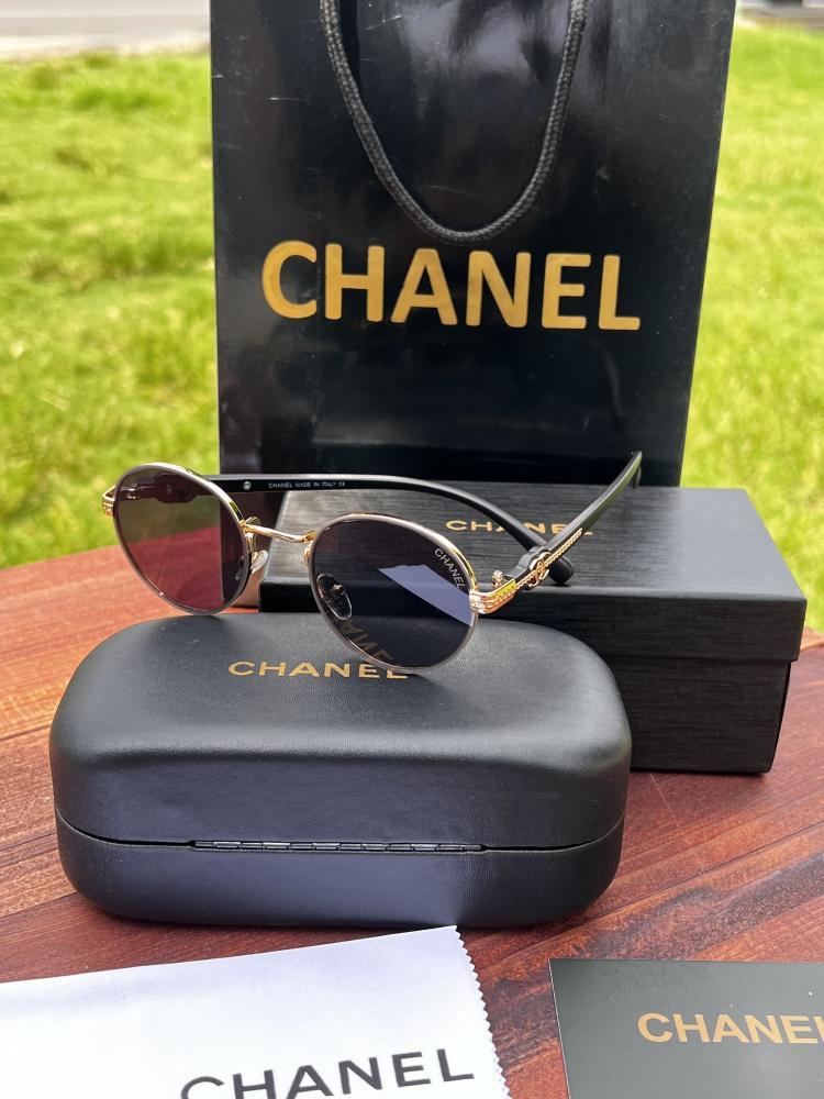 نظارة CHANEL نظارة CHANEL