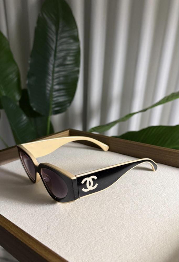 نظارة CHANEL