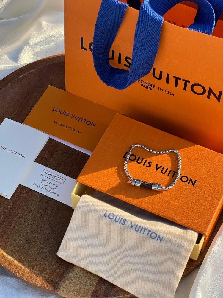 إسوارة LOUIS VUITTON جلد ومعدن فضي