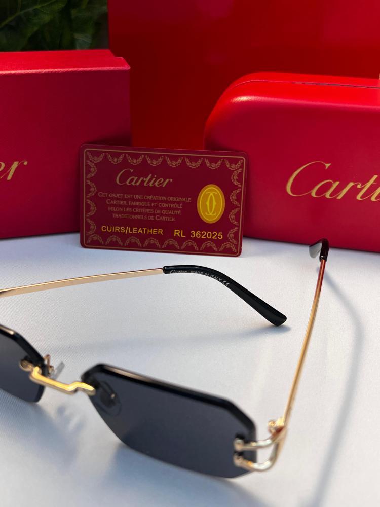 نظارة Cartier- اطار ذهبي- عدسه اسود