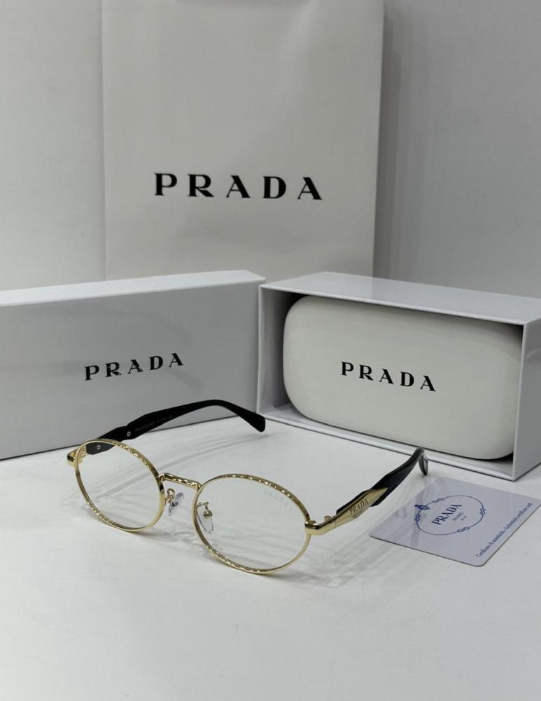 نظارة PRADA نظارة PRADA أطار اسود عدسة شفاف