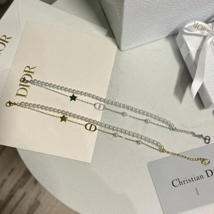 إسوارة Christian Dior بلؤلؤ ( ذهبي-فضي )